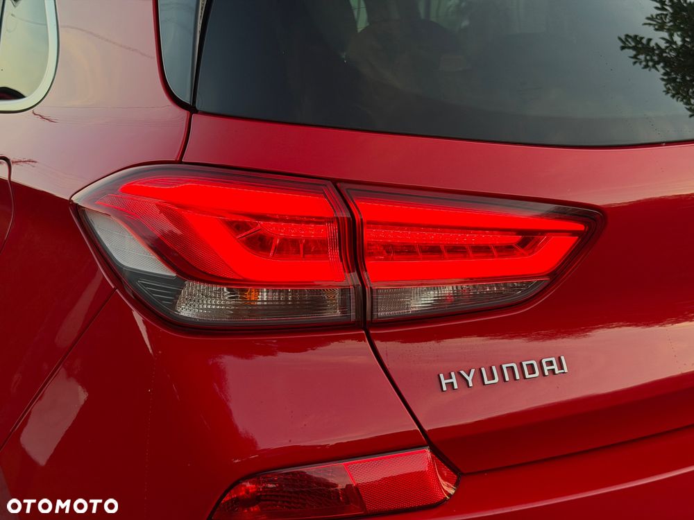 Hyundai i30 1.4 T-GDI YES!+ - 18