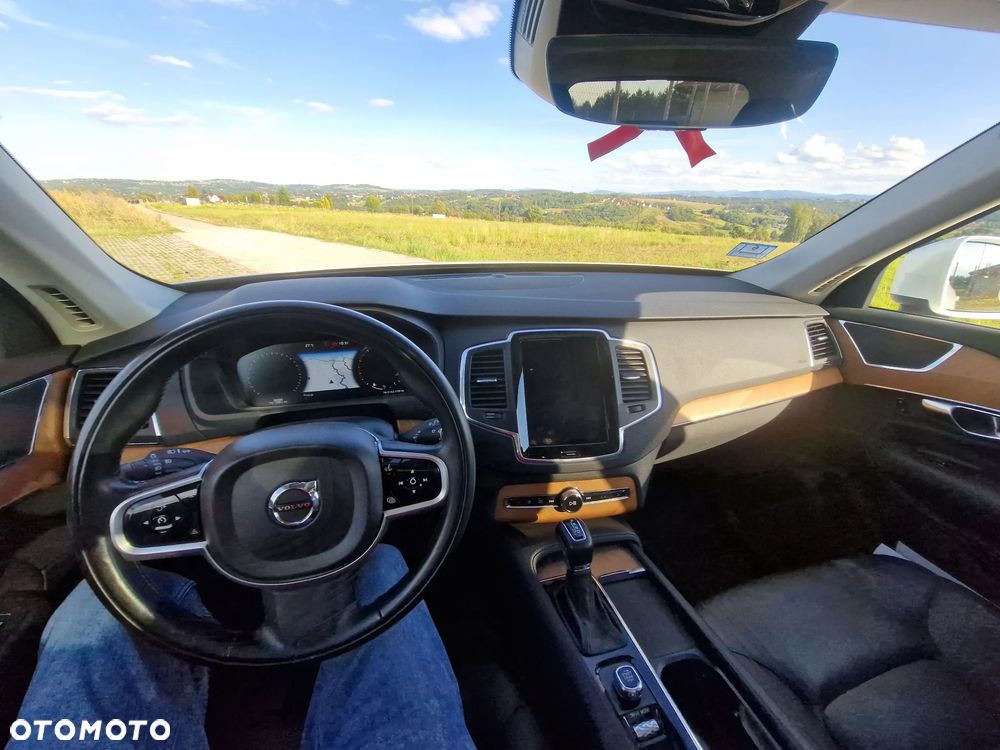 Volvo XC 90 - 14