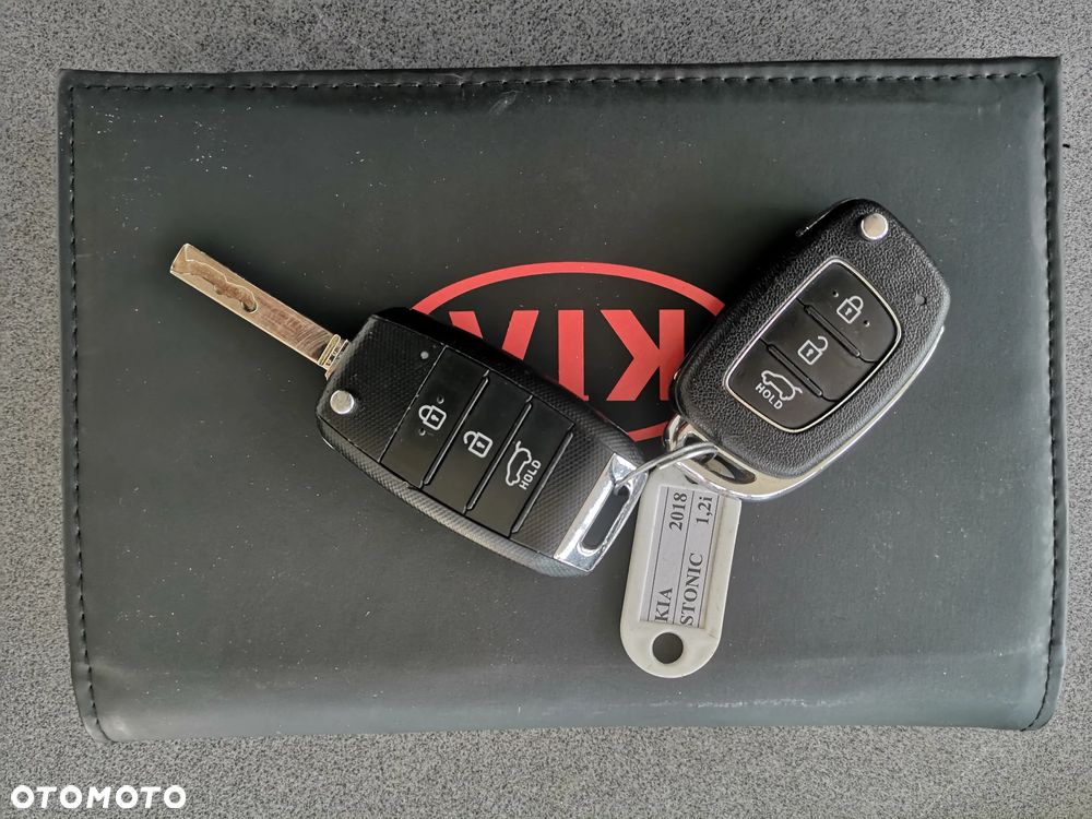 Kia Stonic 1.2 L - 8
