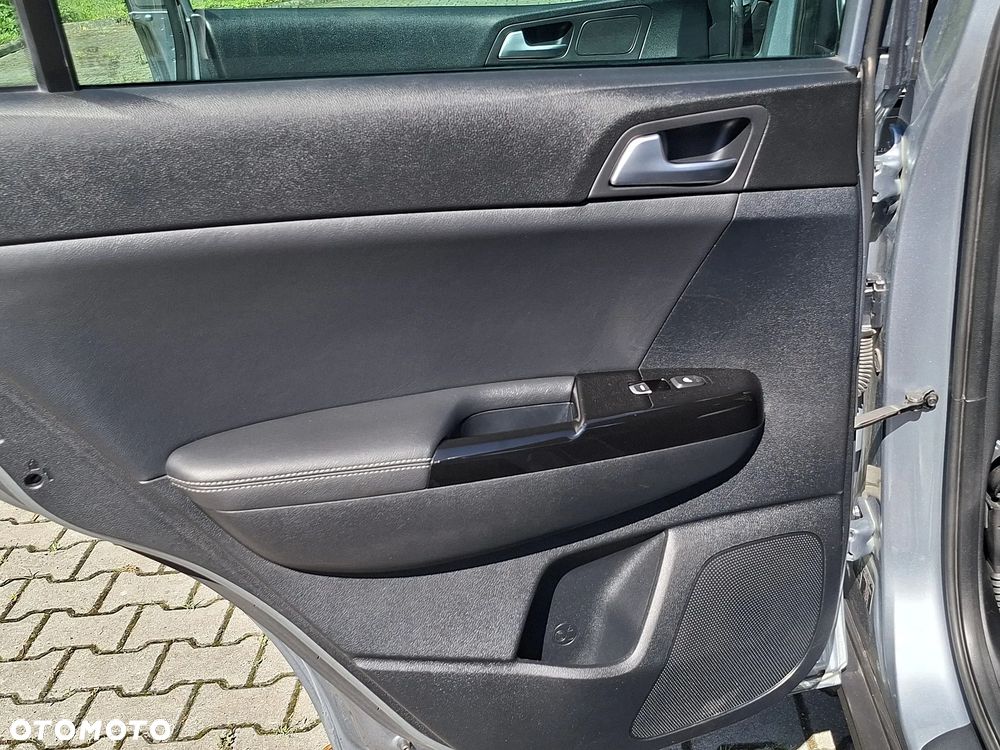 Kia Sportage - 28