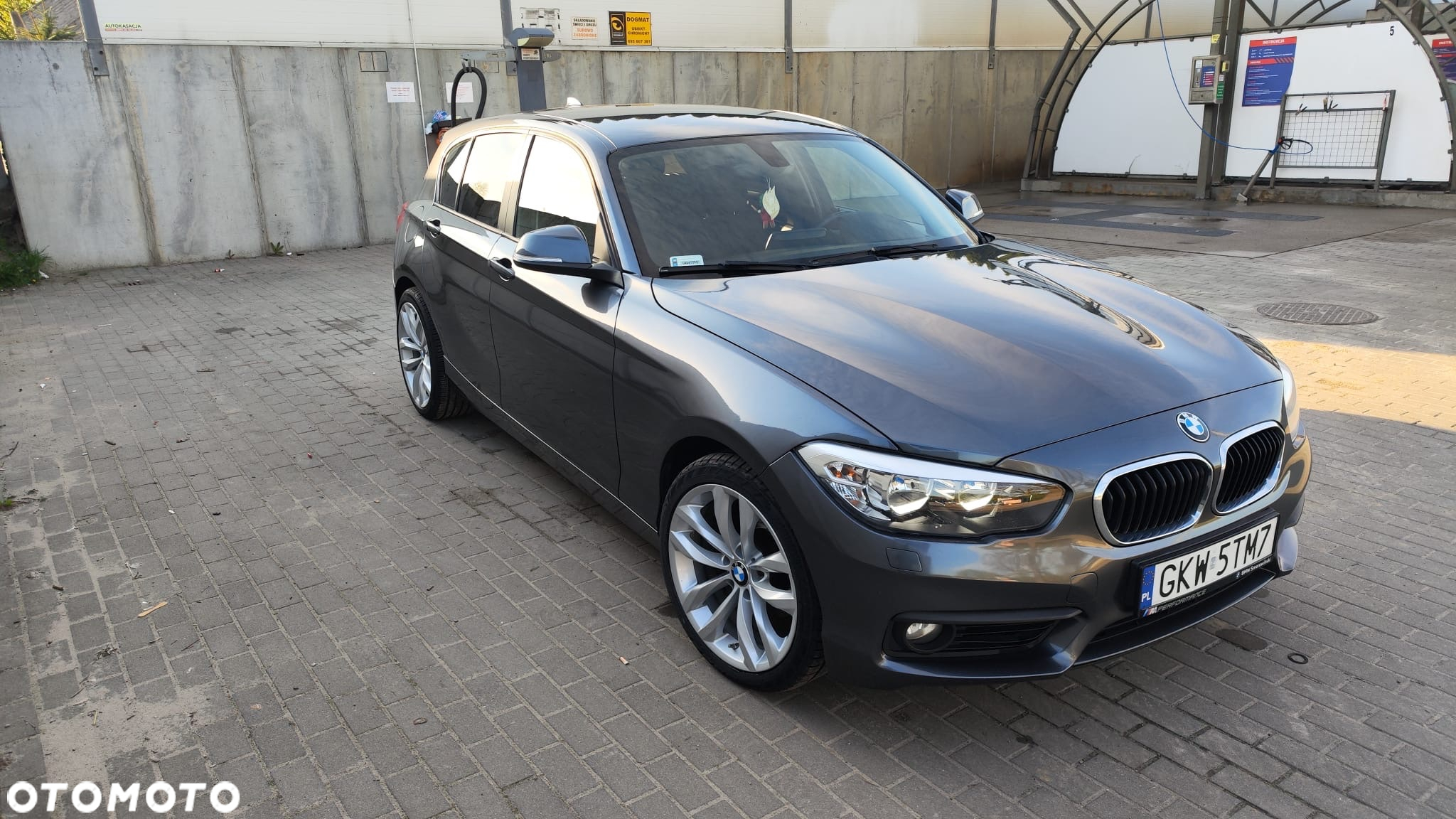 BMW Seria 1 120d - 13