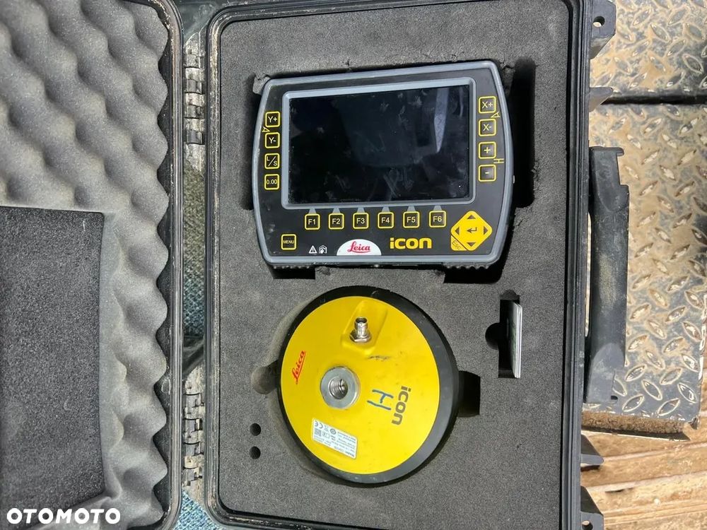 Caterpillar 325f - 8