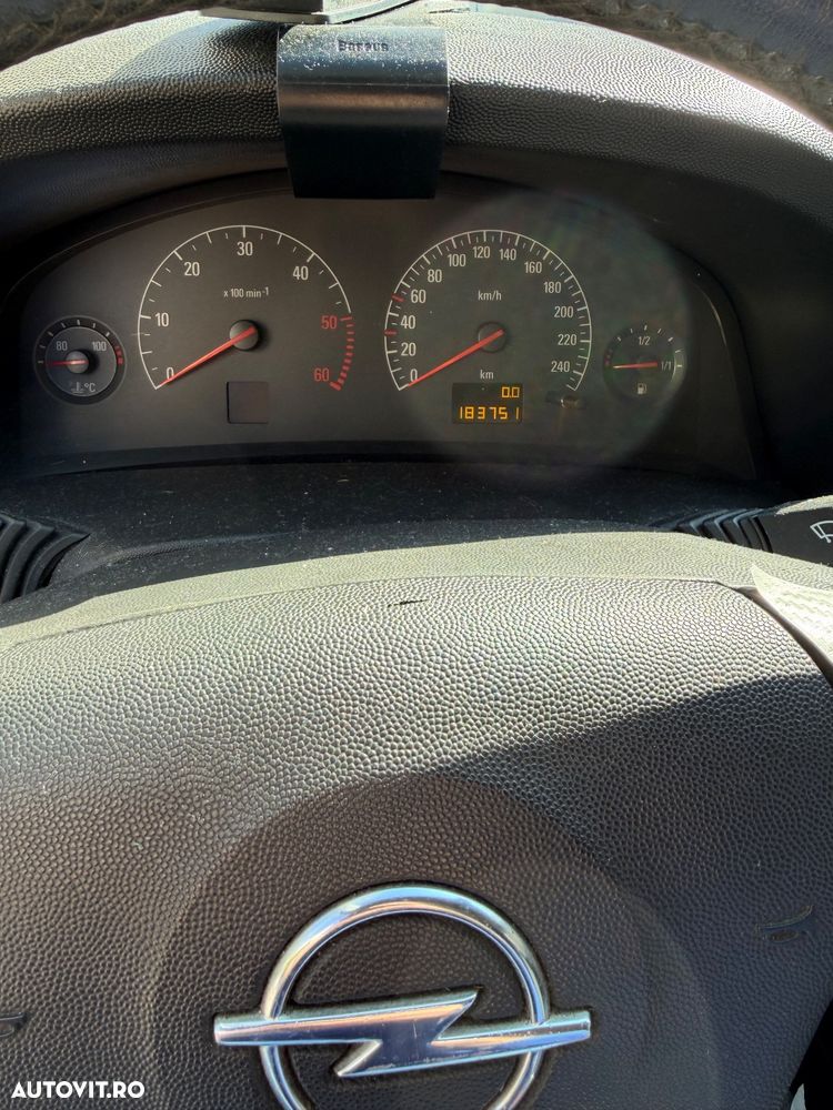 Opel Vectra 2.2TDi Elegance - 7