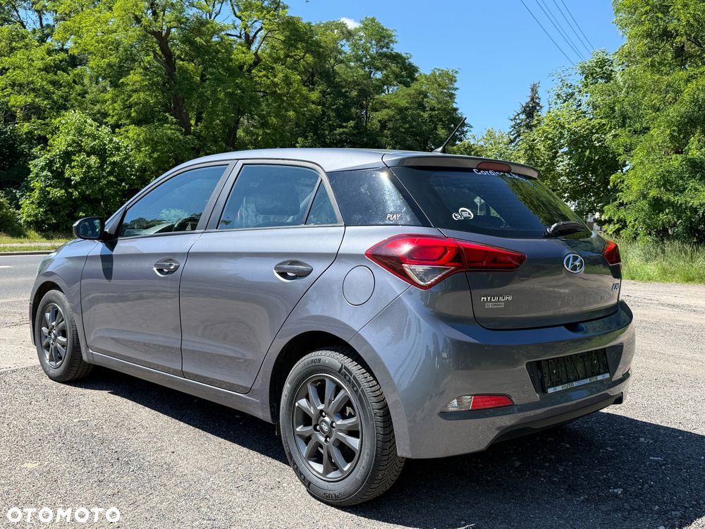 Hyundai i20 - 3