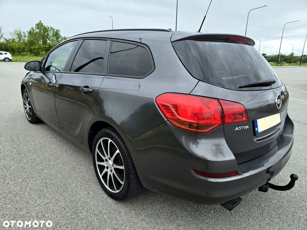 Opel Astra 1.7 CDTI DPF ecoFLEX Start/Stop Design Edition - 8