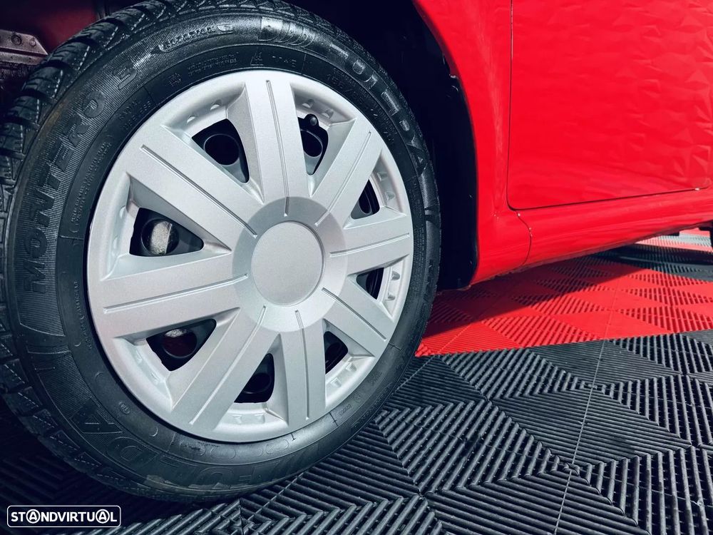 Toyota Aygo - 14
