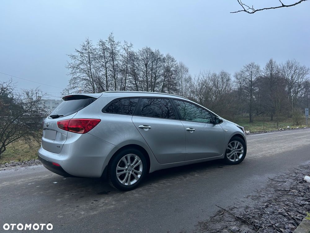 Kia Ceed 1.6 CRDi S - 6