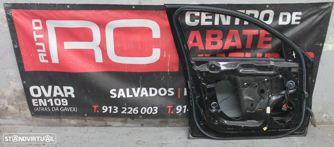 Porta da Frente do Lado Esquerdo Audi A4 de 2010 - 2