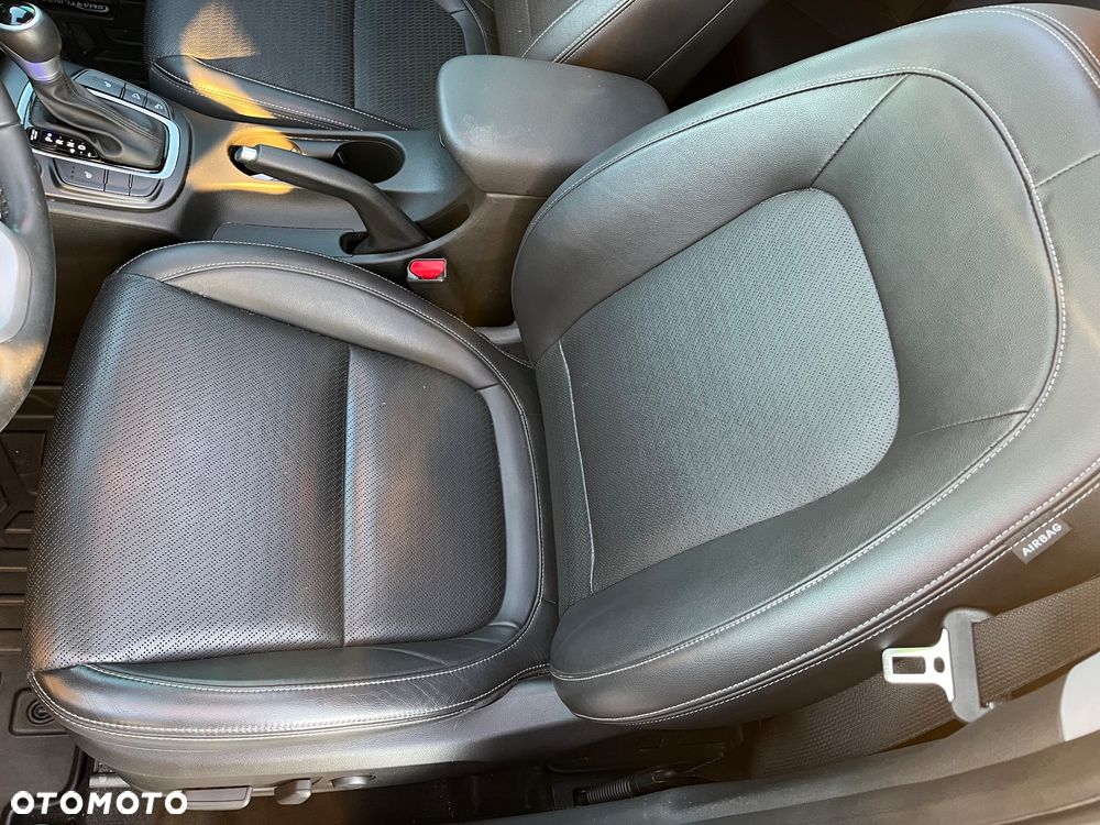 Hyundai Kona 1.6 T-GDI Premium DCT - 23