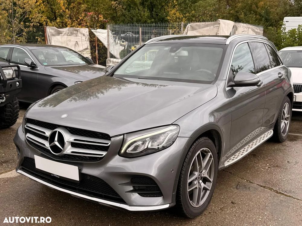 Mercedes-Benz GLC 250 d 4Matic 9G-TRONIC AMG Line - 3