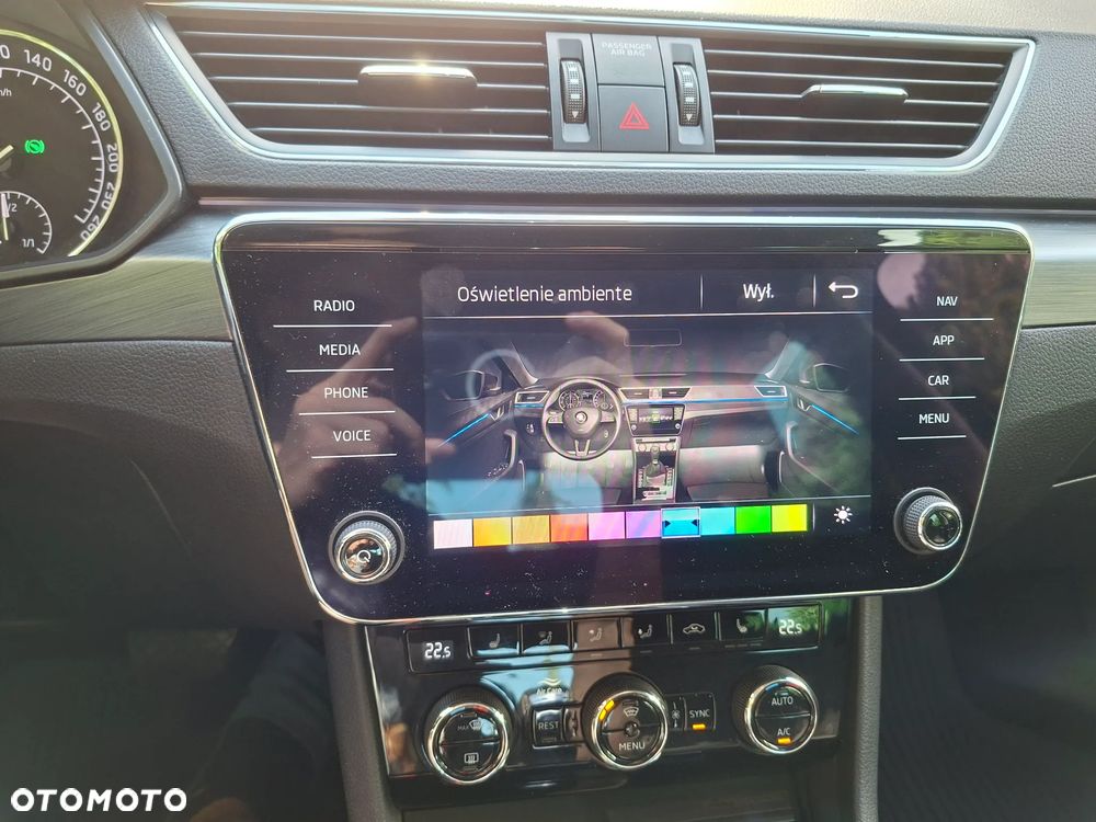 Skoda Superb 2.0 TDI Style DSG7 - 22