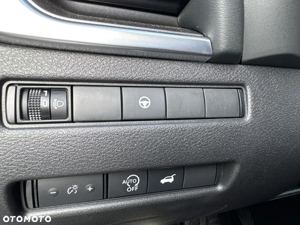 Nissan X-Trail - 24