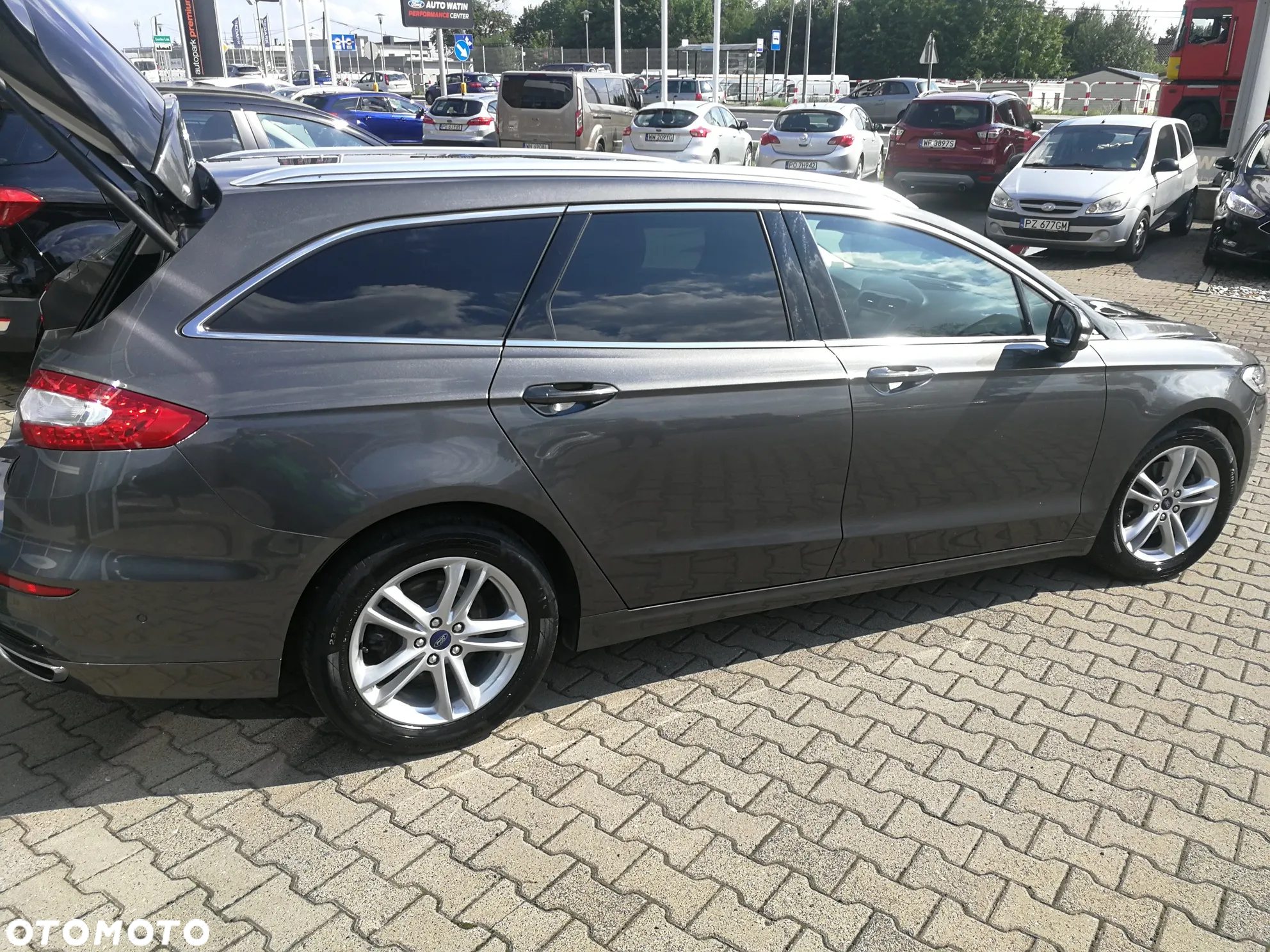 Ford Mondeo 2.0 TDCi Titanium PowerShift - 8