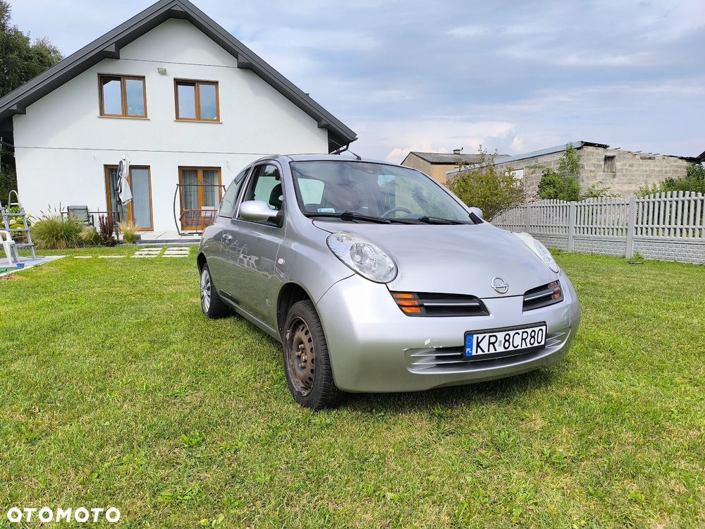 Nissan Micra 2004 photo 4