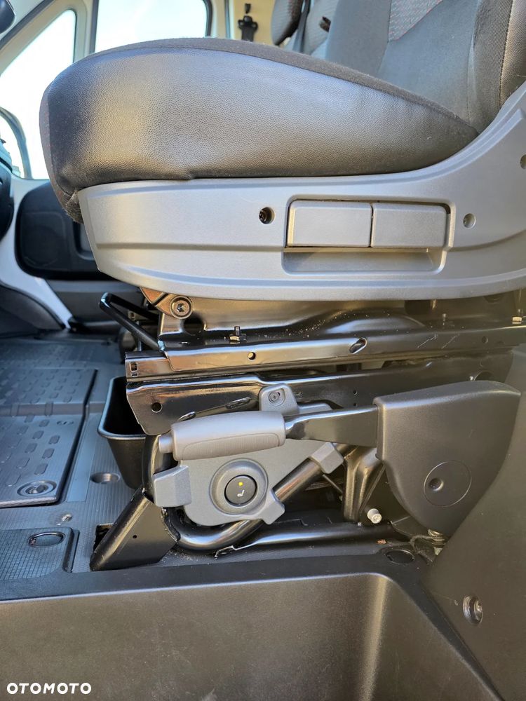 Peugeot BOXER 2,2 HDI 140 KONNY KONTENER 4,3M WINDA KLIMA WEBASTO LEDY GWARANCJA - 13