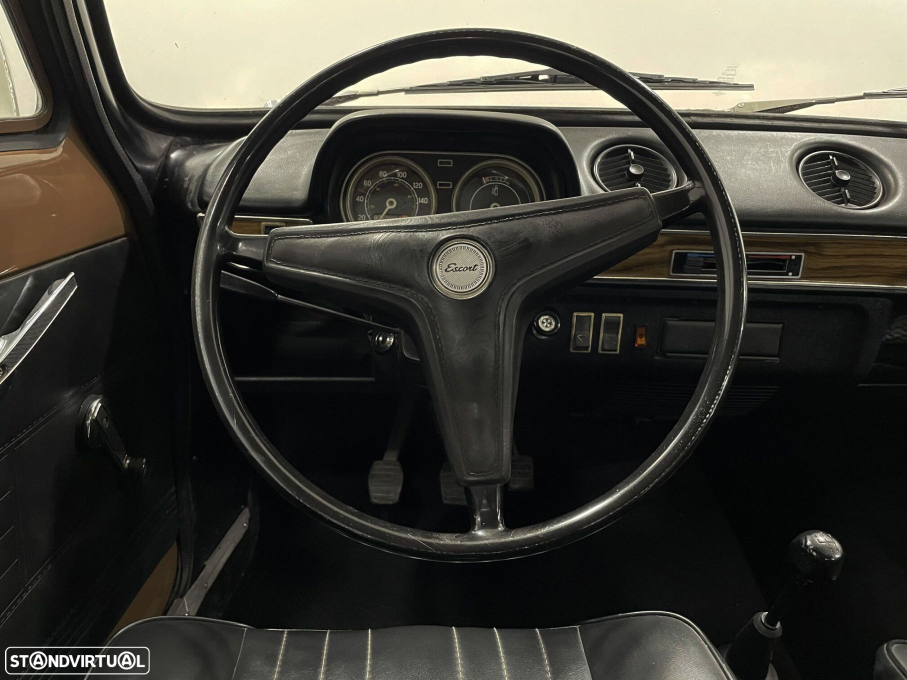 Ford Escort - 28