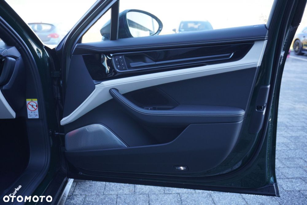 Porsche Panamera - 14