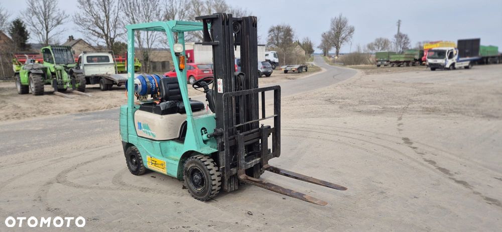 Mitsubishi EF25A - 3