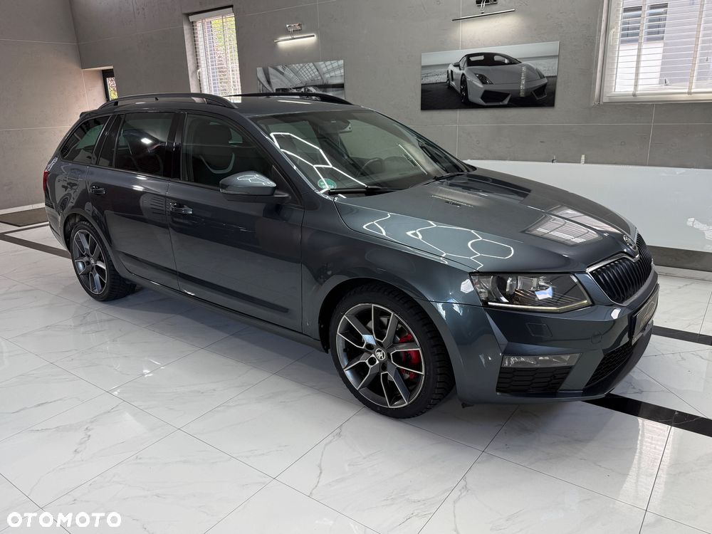 Skoda Octavia 2.0 TDI DSG RS - 10