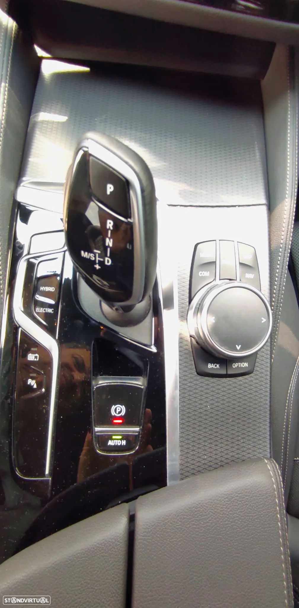 BMW 530 e Pack Desportivo M - 34
