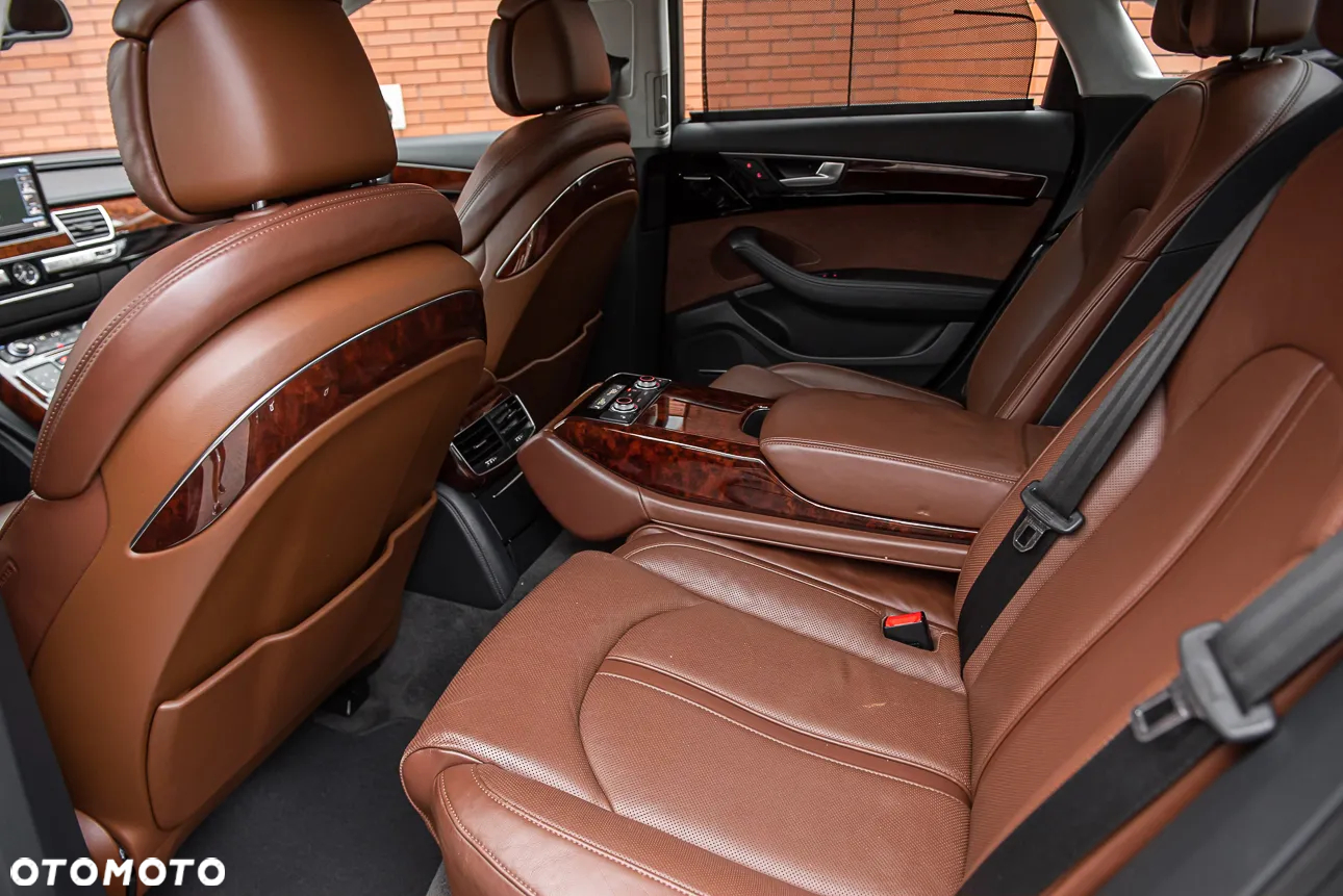 Audi A8 4.2 FSI quattro tiptronic - 27