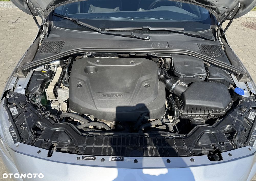 Volvo V60 D4 Drive-E Momentum - 7