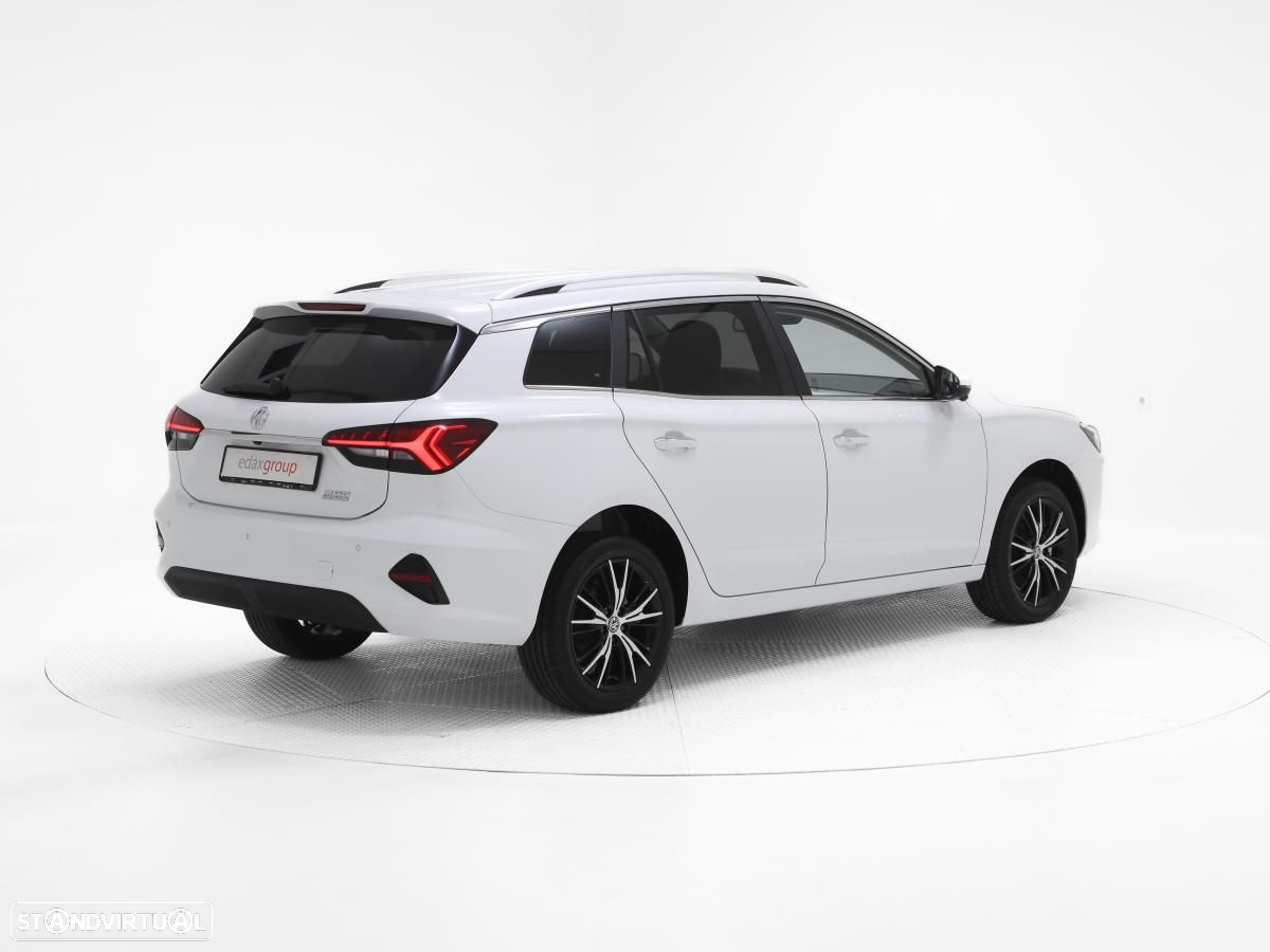 MG MG5 61 kWh Luxury - 3