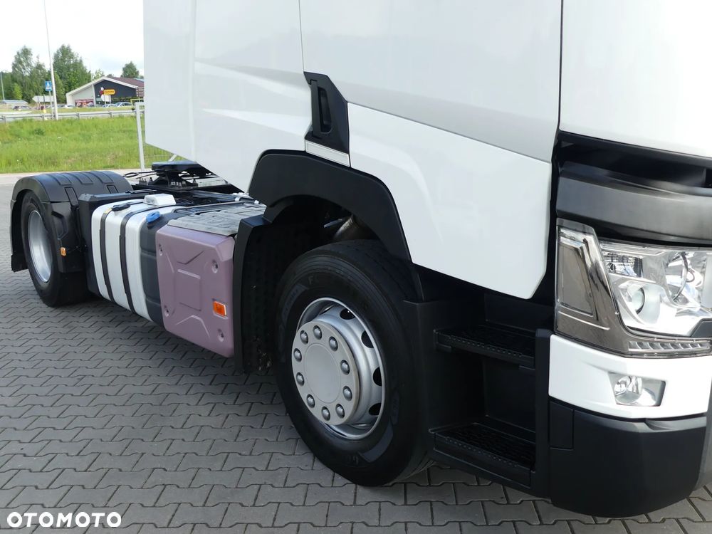 Renault T480 13L / EURO 6 / STANDARD /  SUPER STAN / - 11