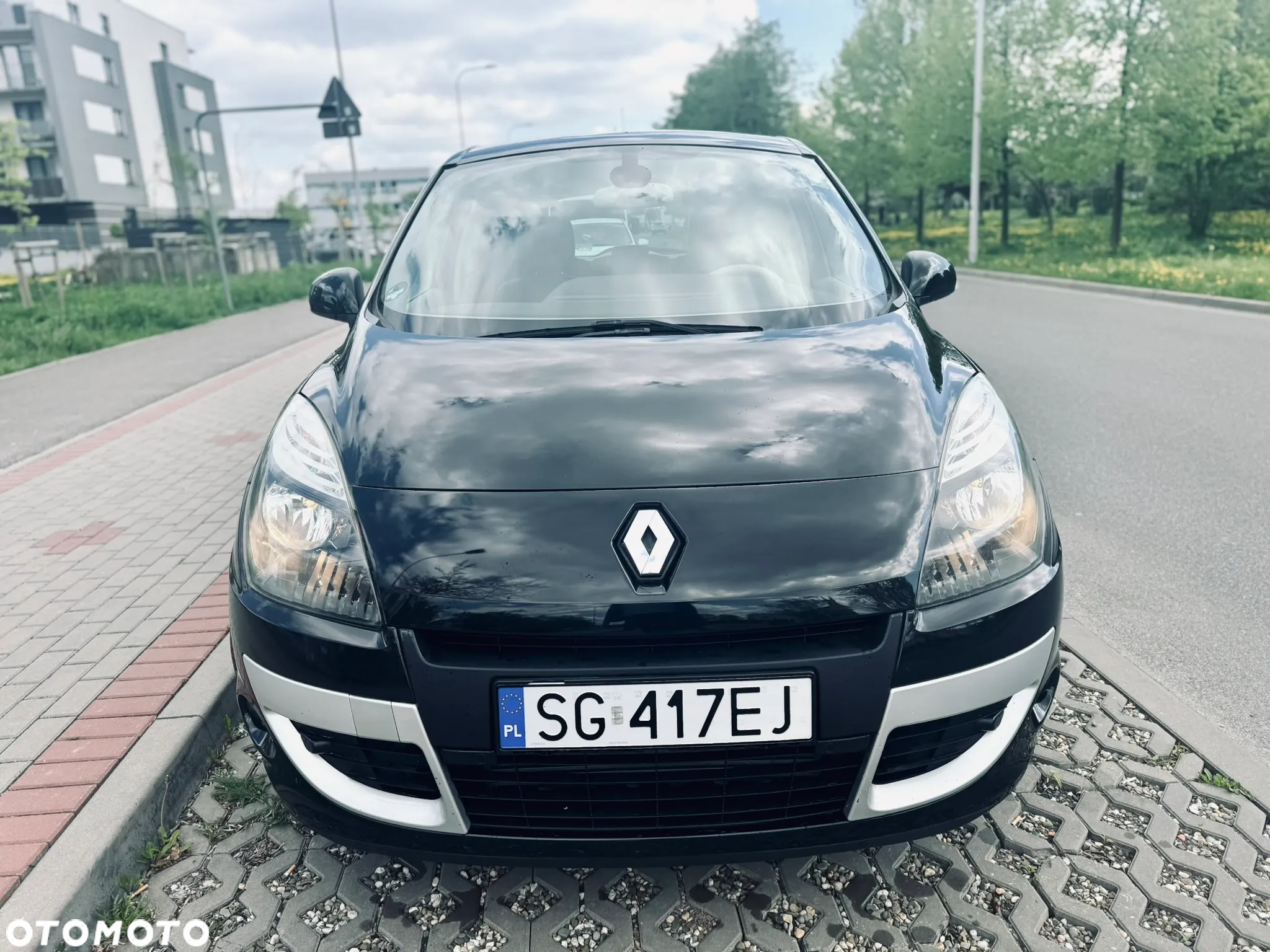 Renault Scenic 1.6 dCi Energy Privilege - 12