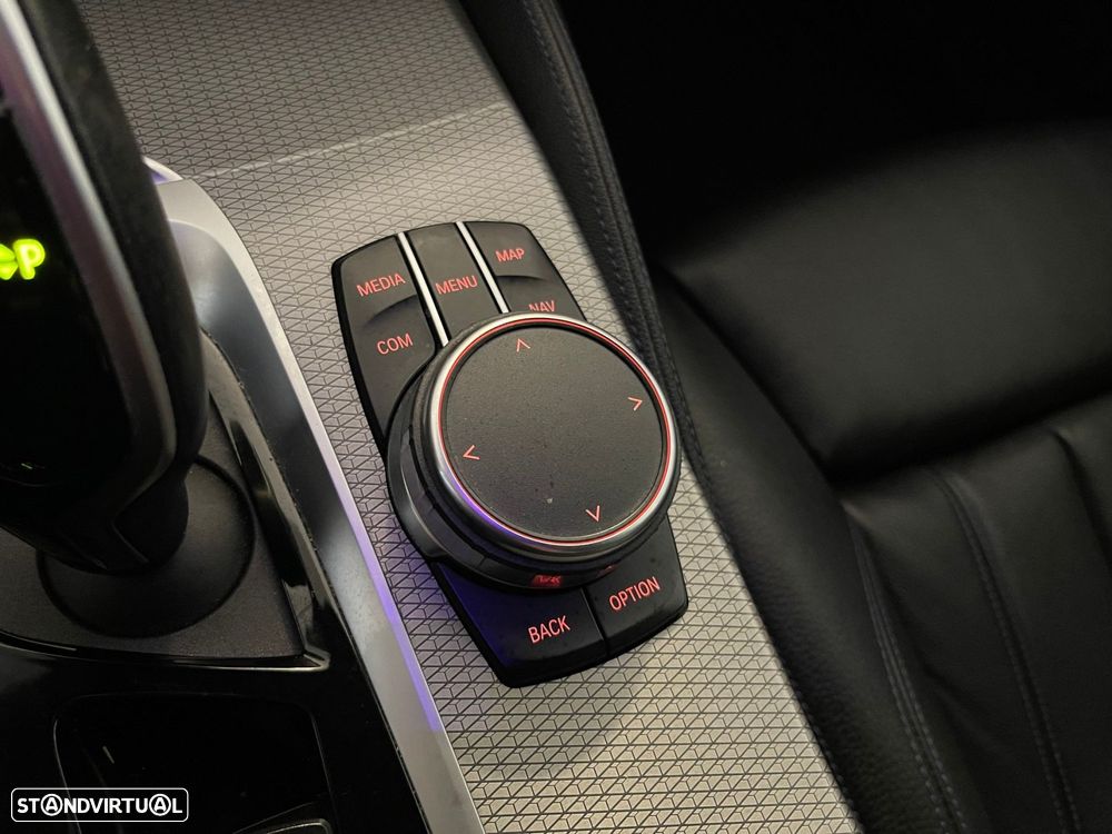 BMW 530 e iPerformance Pack M - 37