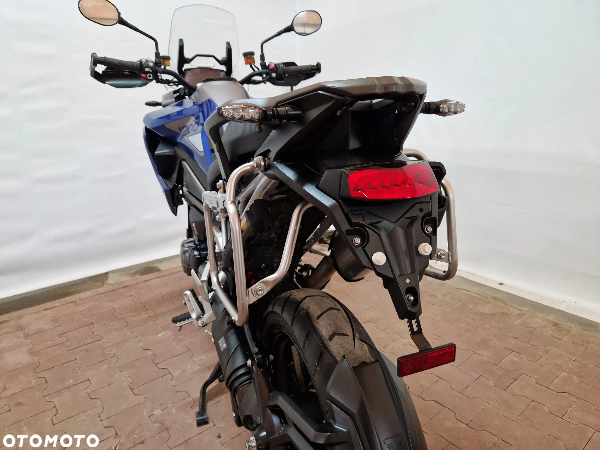 Triumph Tiger - 30