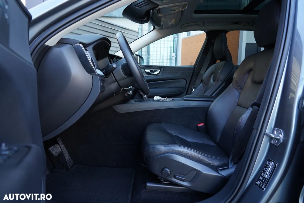 Volvo XC 60 B5 D AWD Geartronic Inscription - 12