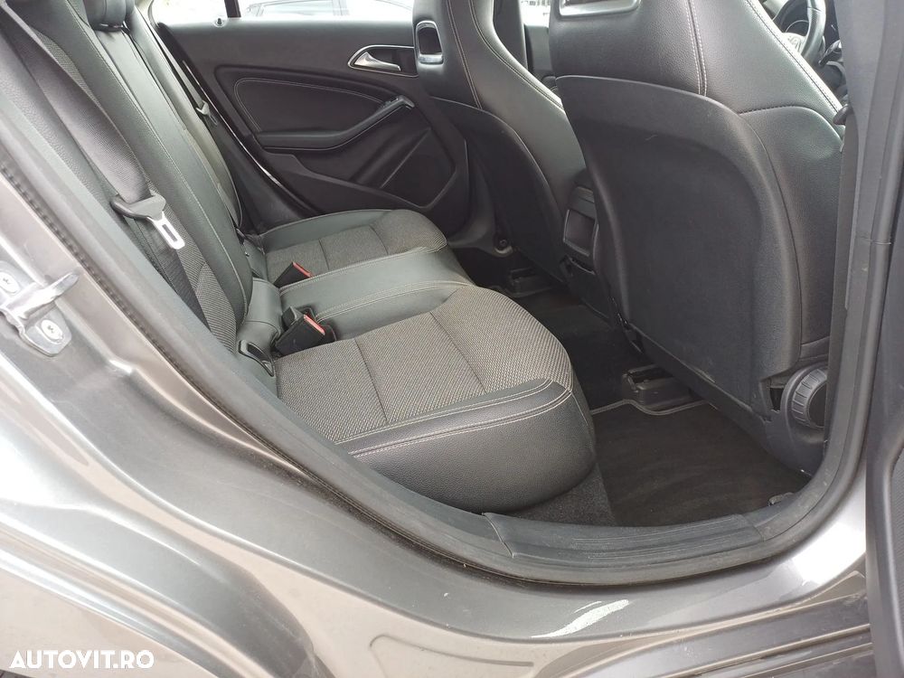 Mercedes-Benz CLA 200 - 22