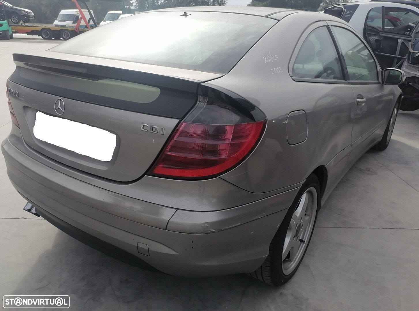 Peças Mercedes-Benz C-Class Coupe(W203) 2000 a 2007 - 15