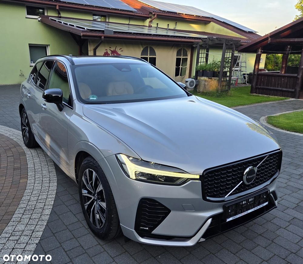 Volvo XC 60 B4 D Ultimate Dark - 17