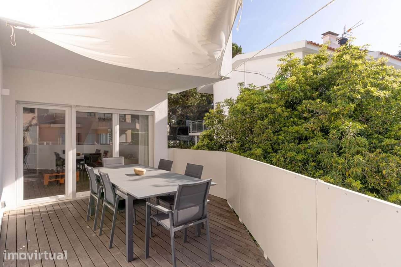 Moradia T3+1 com piscina | Centro de Cascais - Grande imagem: 4/49