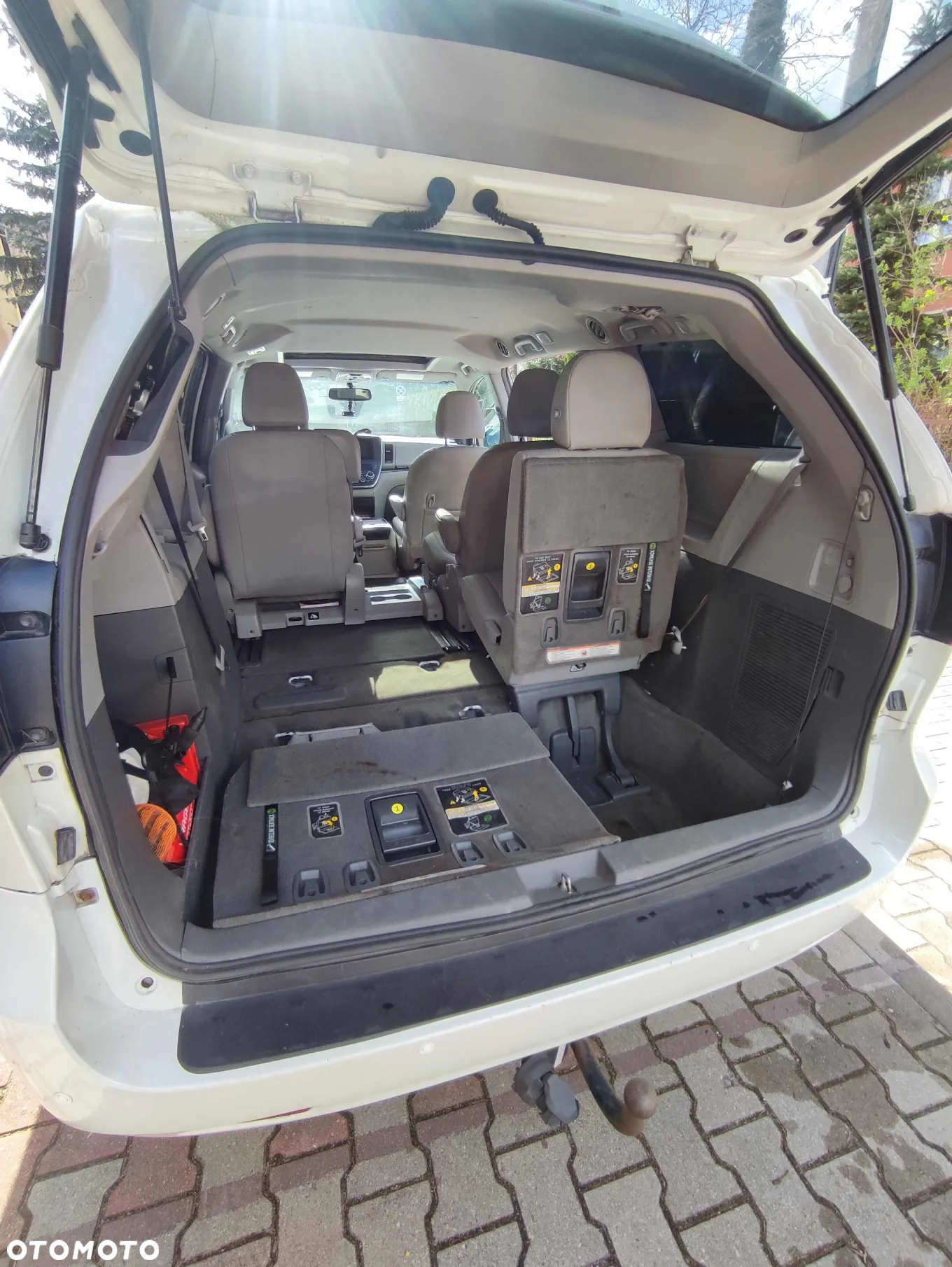 Toyota Sienna 3.5 V6 XLE AWD - 9