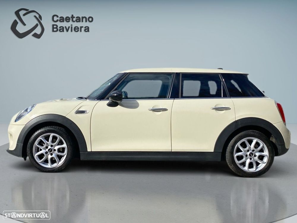 MINI 5 Portas Cooper D - 21