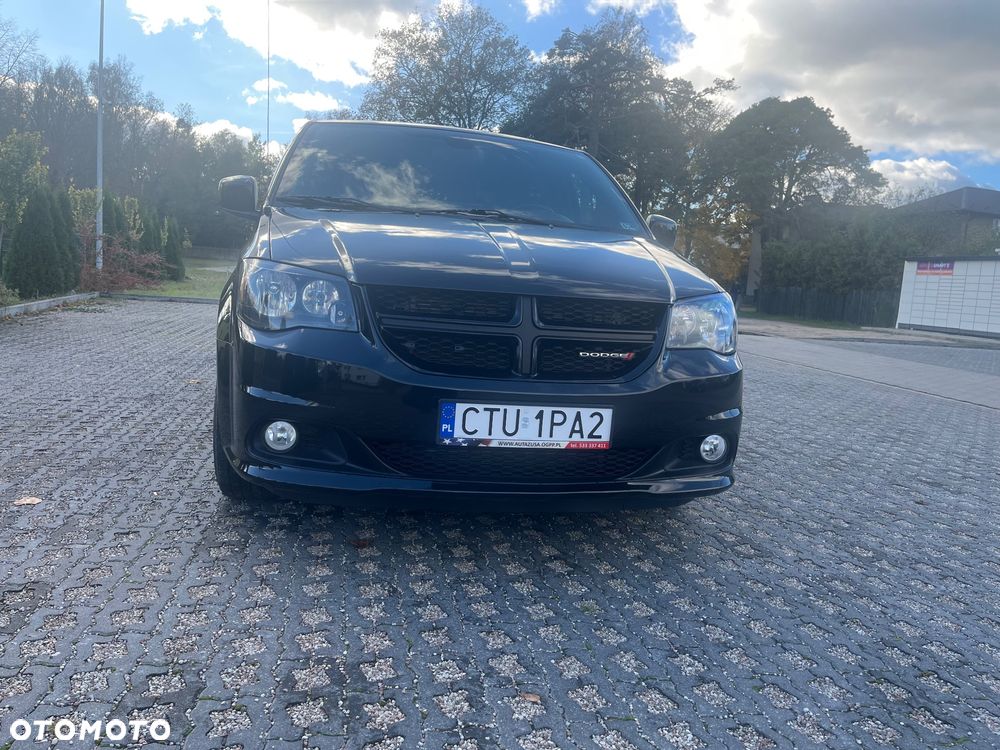 Dodge Grand Caravan 3.6 R/T - 10