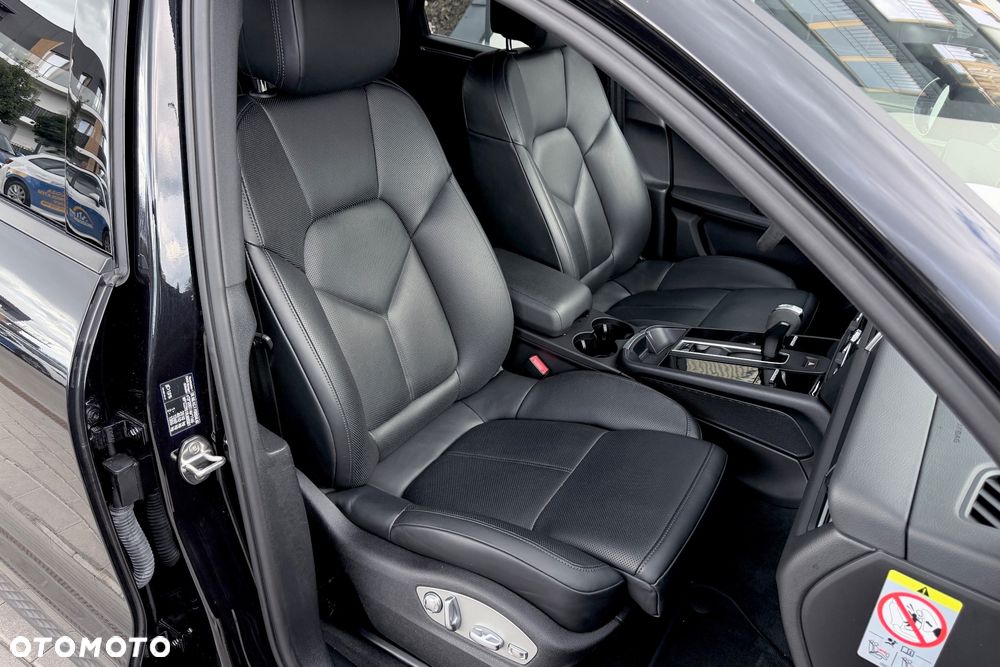 Porsche Macan Standard - 16
