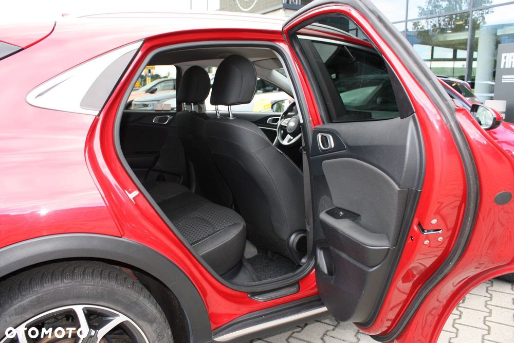 Kia XCeed 1.4 T-GDI M DCT - 16