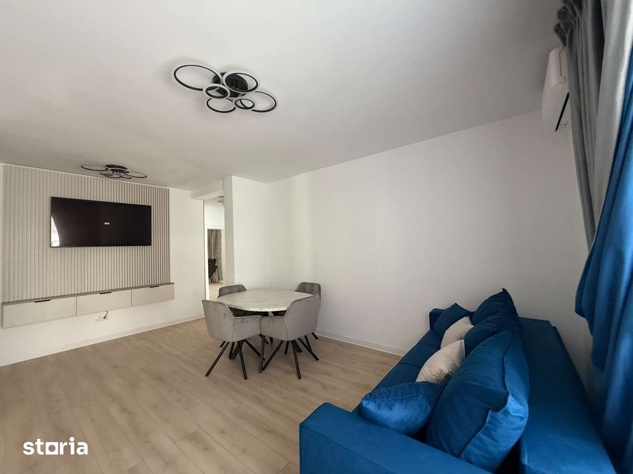 Apartament de lux 3 camere balcon si parcare privata Dna Stanca — fotografia 1