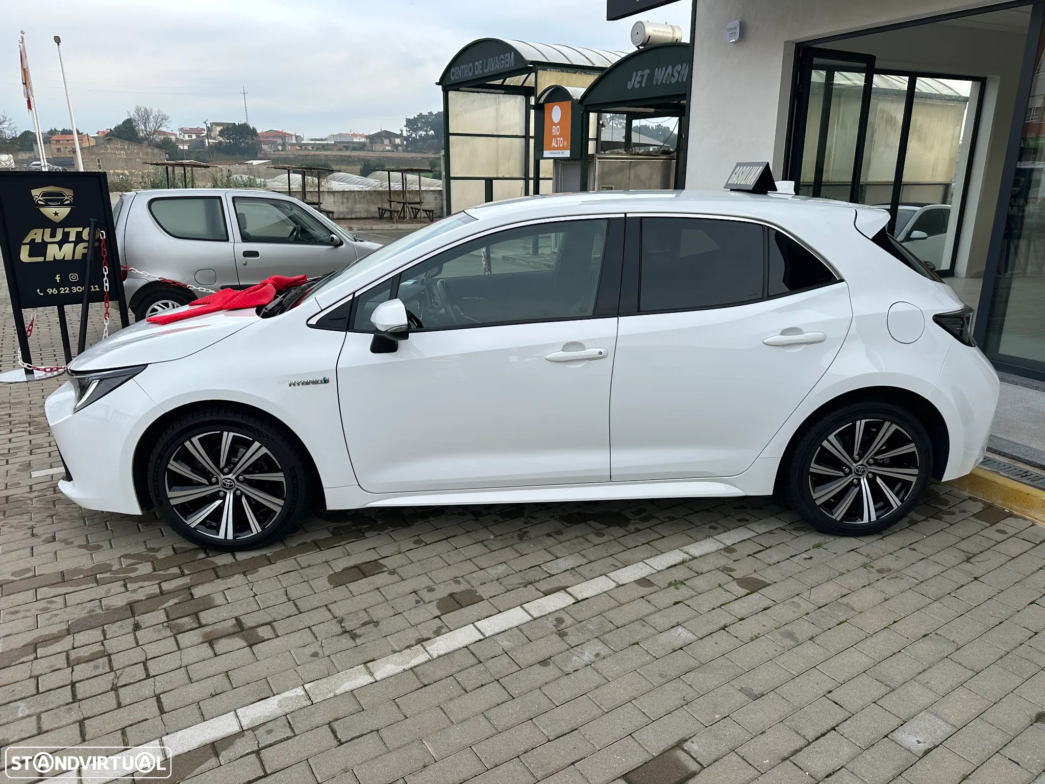 Toyota Corolla 1.8 Hybrid Comfort+P.Sport - 3
