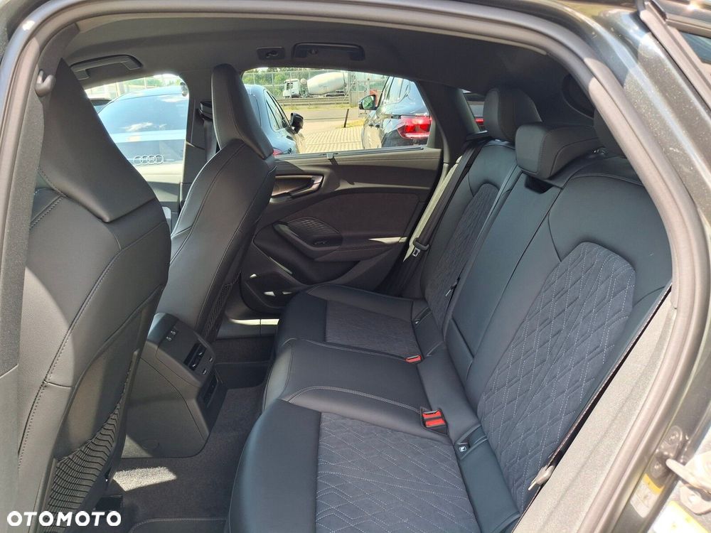 Audi A5 Limousine - 23