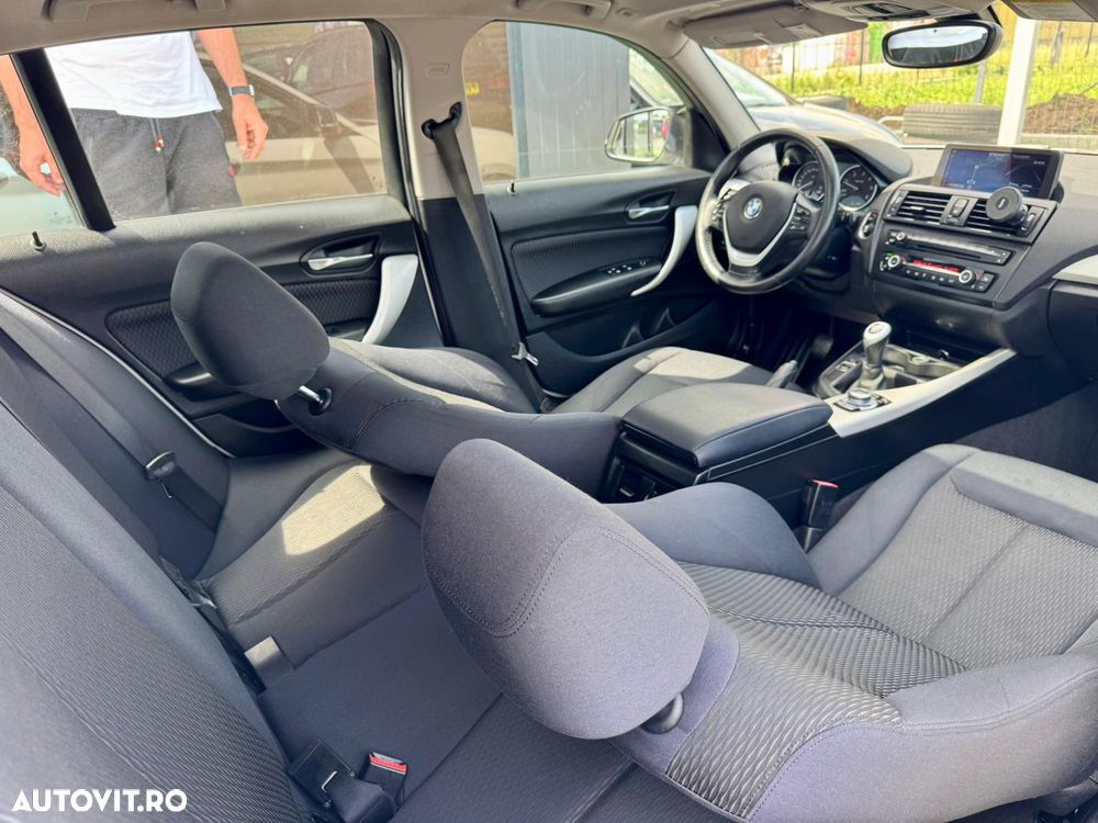 BMW Seria 1 120d Sport Line - 19