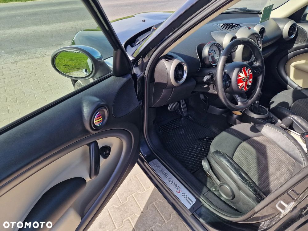 MINI Countryman - 16