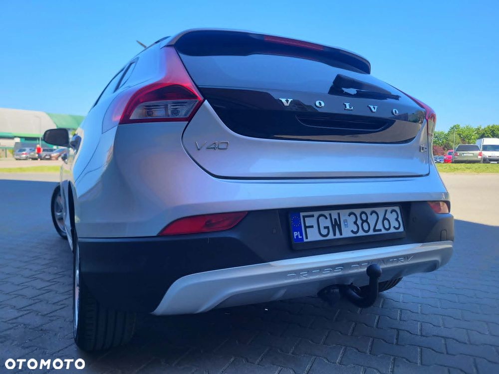 Volvo V40 Cross Country D2 Summum - 22