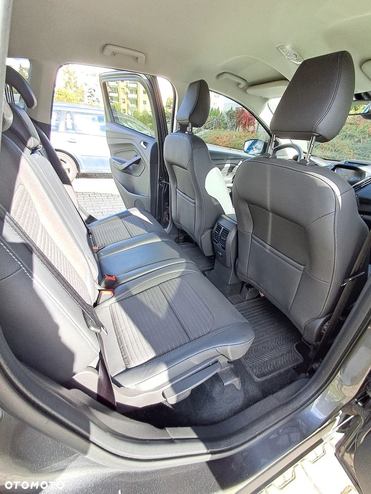 Ford Kuga 2.0 TDCi AWD Titanium - 24