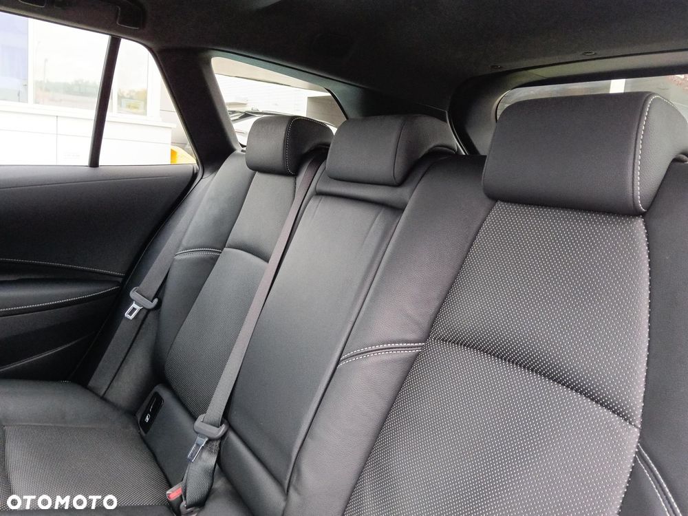 Toyota Corolla - 12