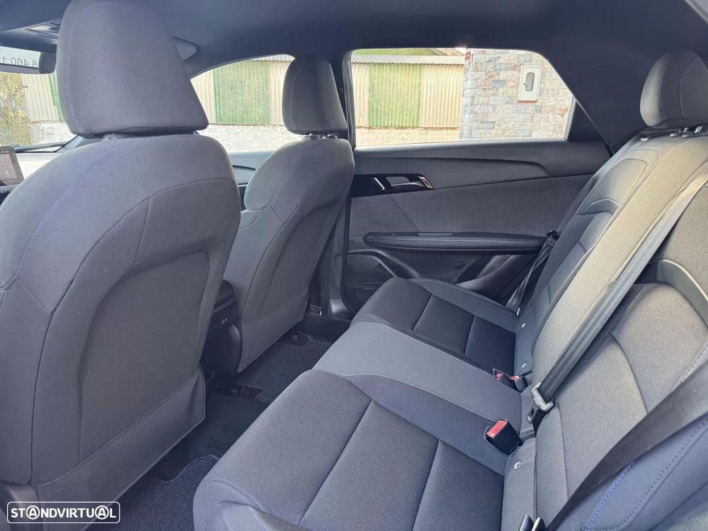 MG MG4 51 kWh Standard - 16